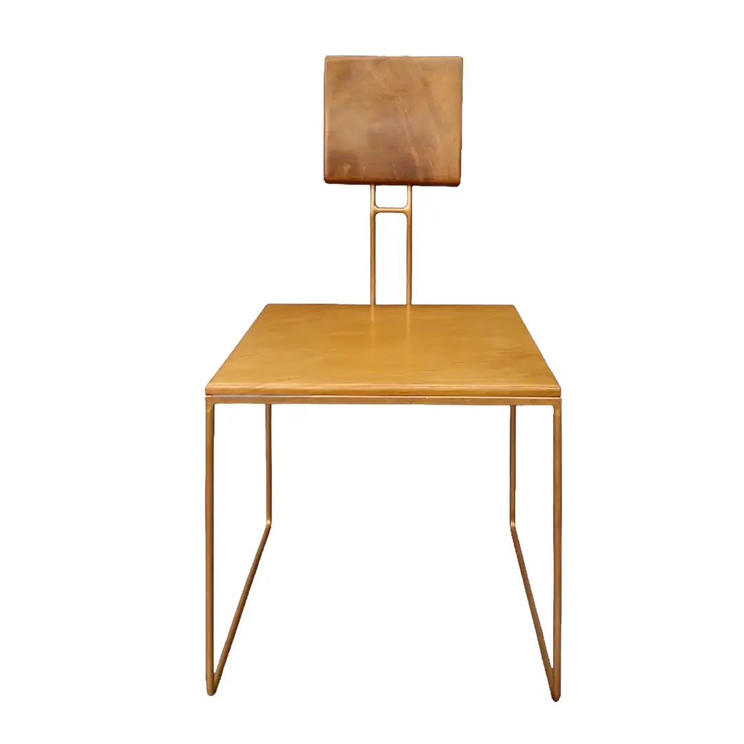 Chaise Nelson Parker de Guy Bucchi